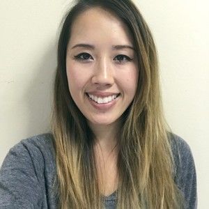 Meet your Posher, Sarah vy